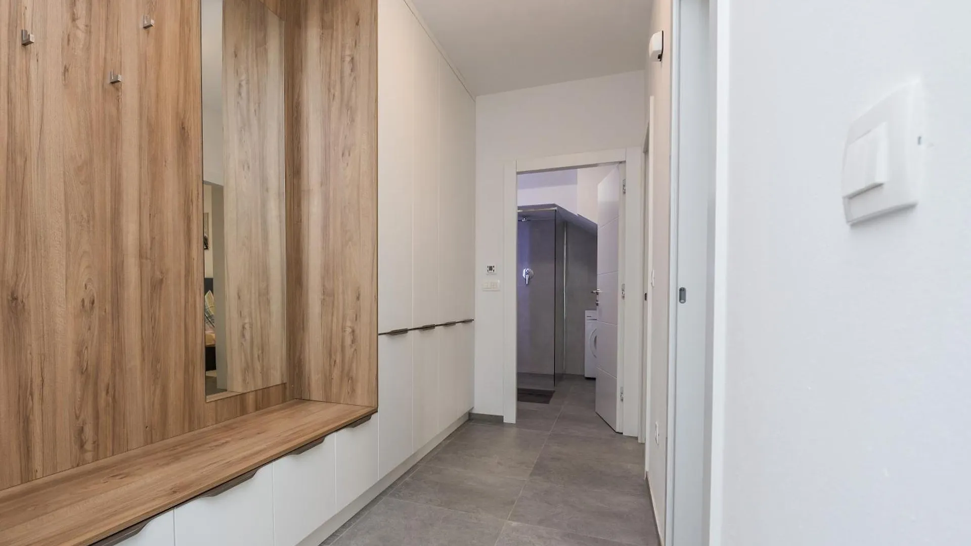 Apartmán Ferienwohnung Mit Terrasse Vir