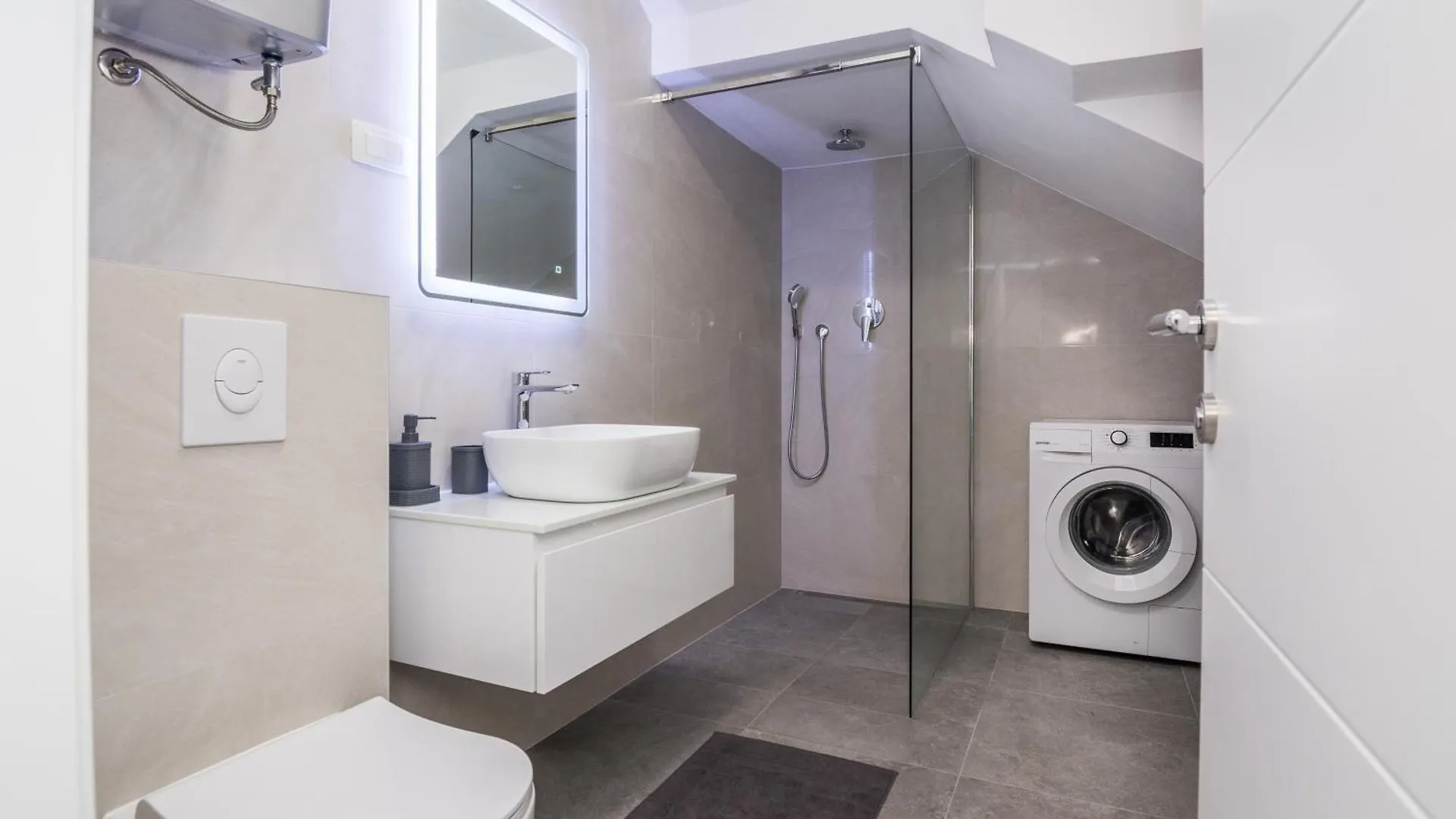 Ferienwohnung Mit Terrasse Vir Apartmán